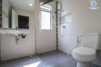 *****บ้านแฝดมือสองย่านนนทบุรี ม.ไลฟ์บางกอกบูเลอวาร์ด พระราม5 หลังมุม! เนื้อที่ 35.4 ตร.ว. ฟังก์ชัน 4 ห้องนอน 3 ห้องน้ำ 1 ที่จอดรถ แถมฟรี! 2 เครื่องปรับอากาศ 1 เครื่องทำน้ำอุ่น  บนทำเลแห่งการเดินทาง เพียง 10 นาทีถึงรถไฟฟ้าสายสีม่วง "สถานีแยกติวานนท์" เชื่อมต่อถ.นครอินทร์ ถ.ราชพฤกษ์ ใกล้ทางด่วน "ศรีรัช"